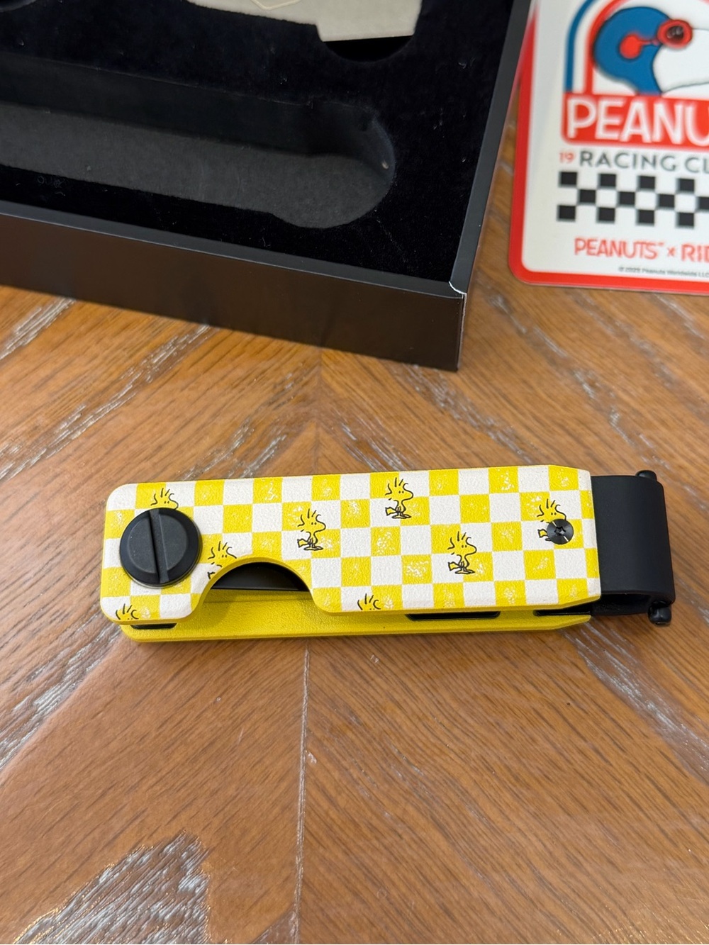 NEW Ridge x Peanuts Checkerboard Speed Club Keycase - Picture 4 of 7